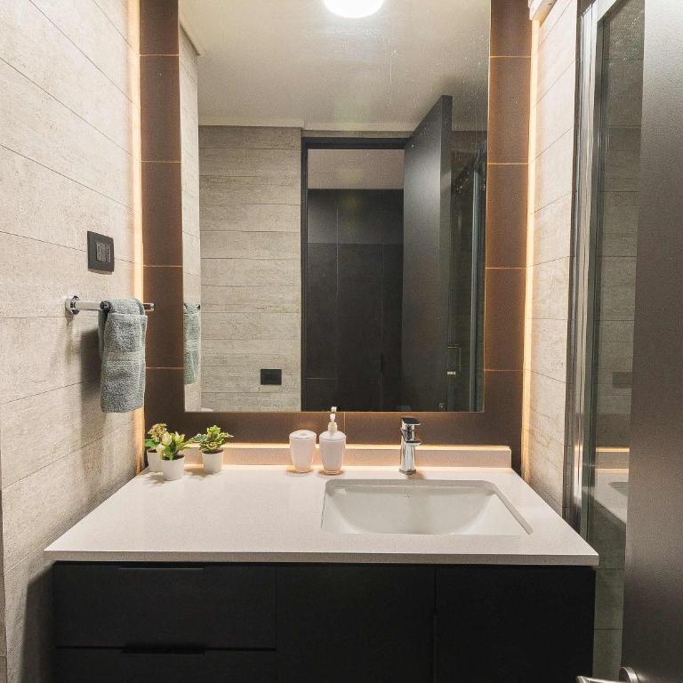 HOM I Ubicacion Premium Las Condes Confort - Apartment - 12