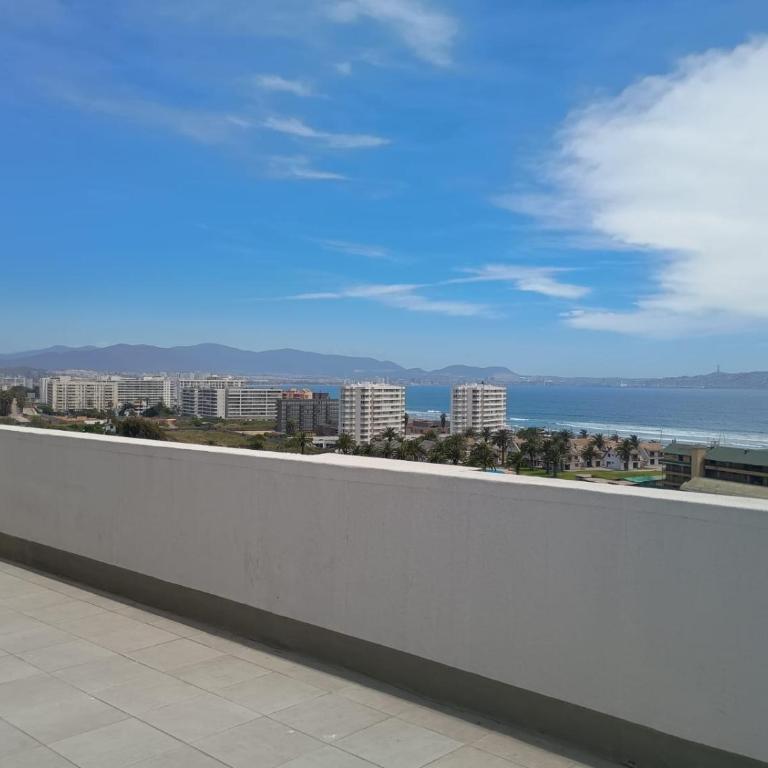 HOM l CoWork Mar Serena Pacific Faro - Apartment - 66