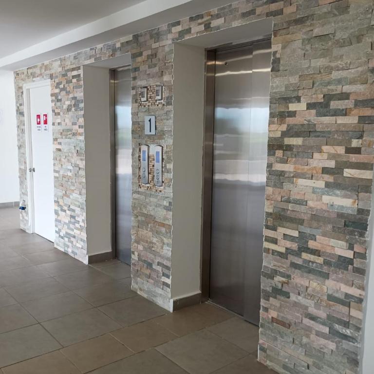 HOM l CoWork Mar Serena Pacific Faro - Apartment - 67