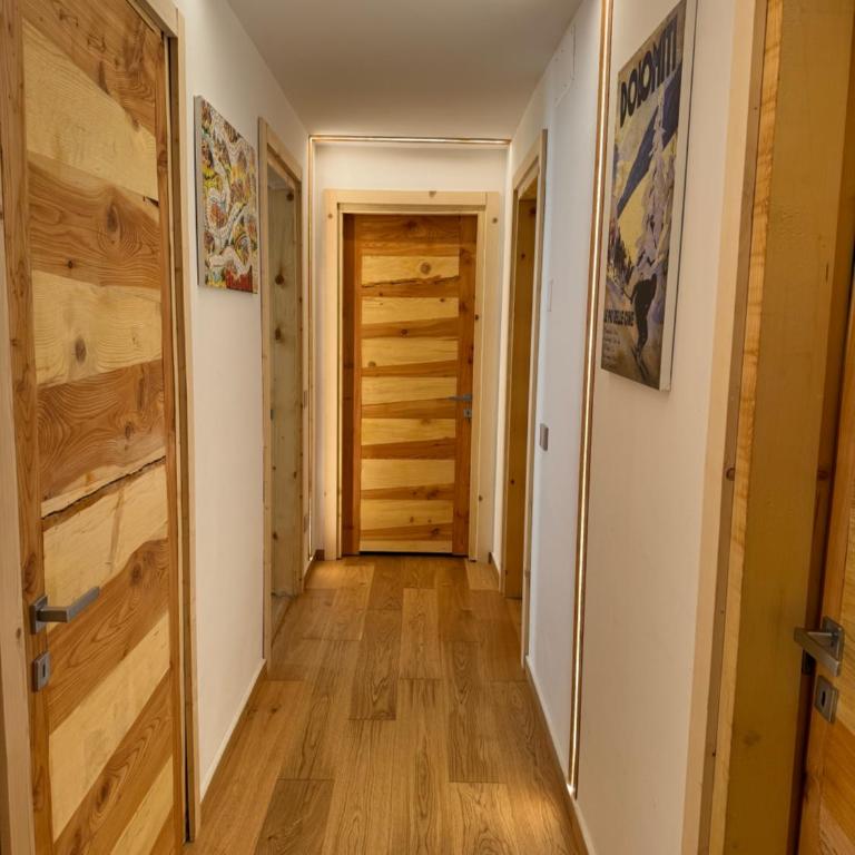 Cesa Balzan - Appartamento Deluxe con 2 Camere da Letto e Balcone - 11