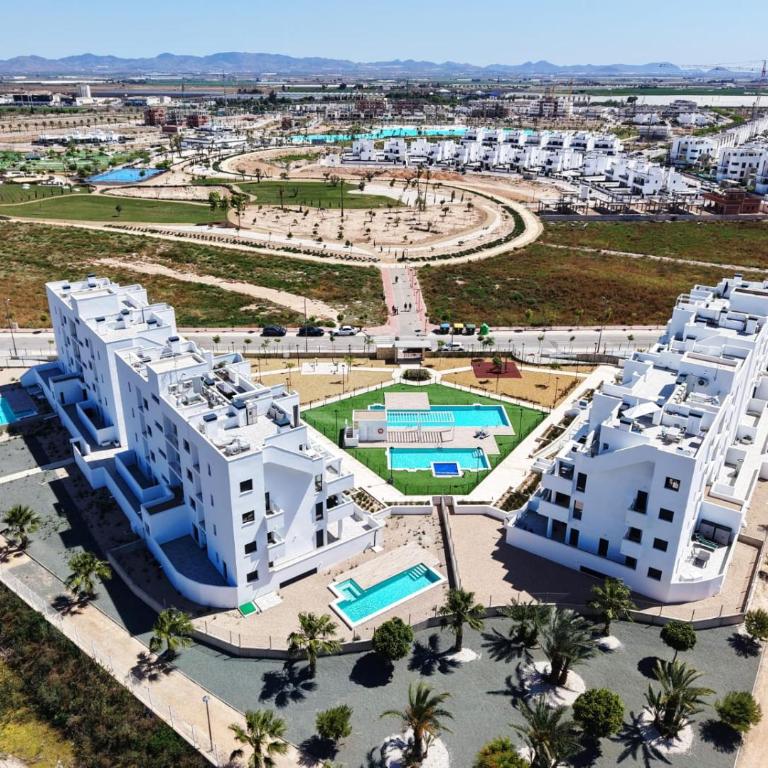 Apartment with Pool Santa Rosalía Lake Los Alcazares - Apartamento de 2 dormitorios - 100