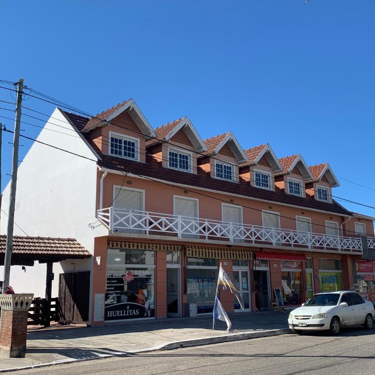 El corralon - Two-Bedroom Deluxe Apartment with Balcony - 11
