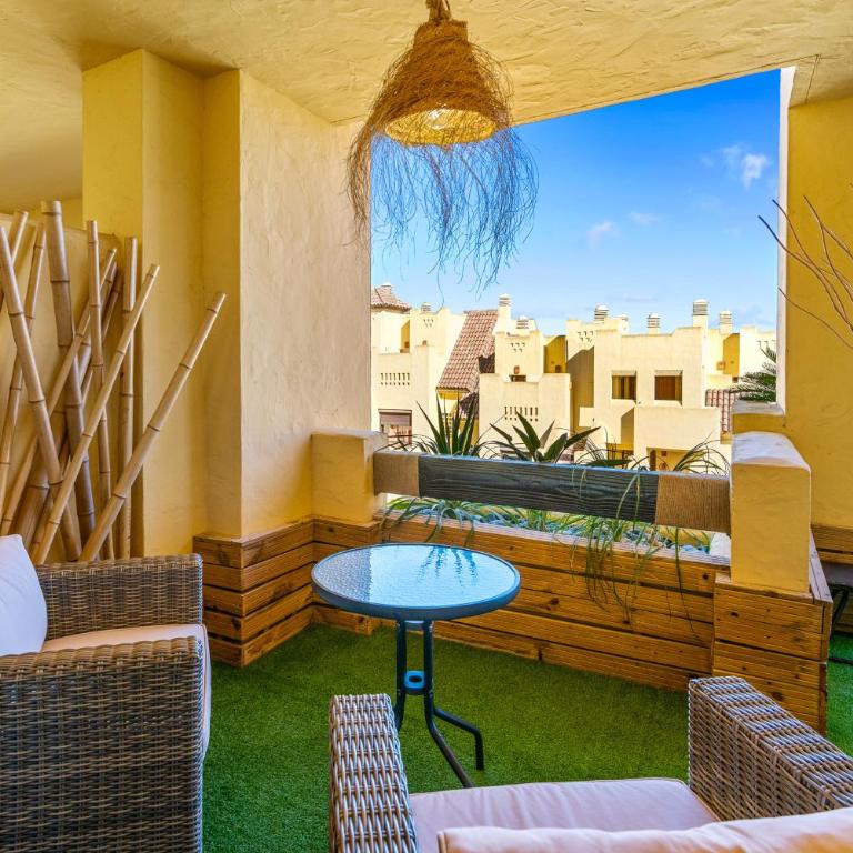 2199-Apt with terrace and pools - Apartamento de 2 dormitorios - 3