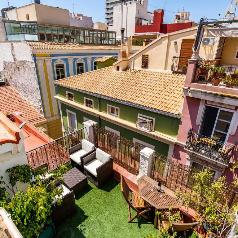 Blue Roof Downtown Alicante - Two-Bedroom Apartment - 9