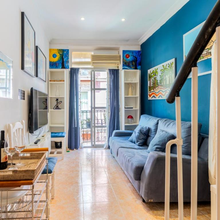 Blue Roof Downtown Alicante - Two-Bedroom Apartment - 14