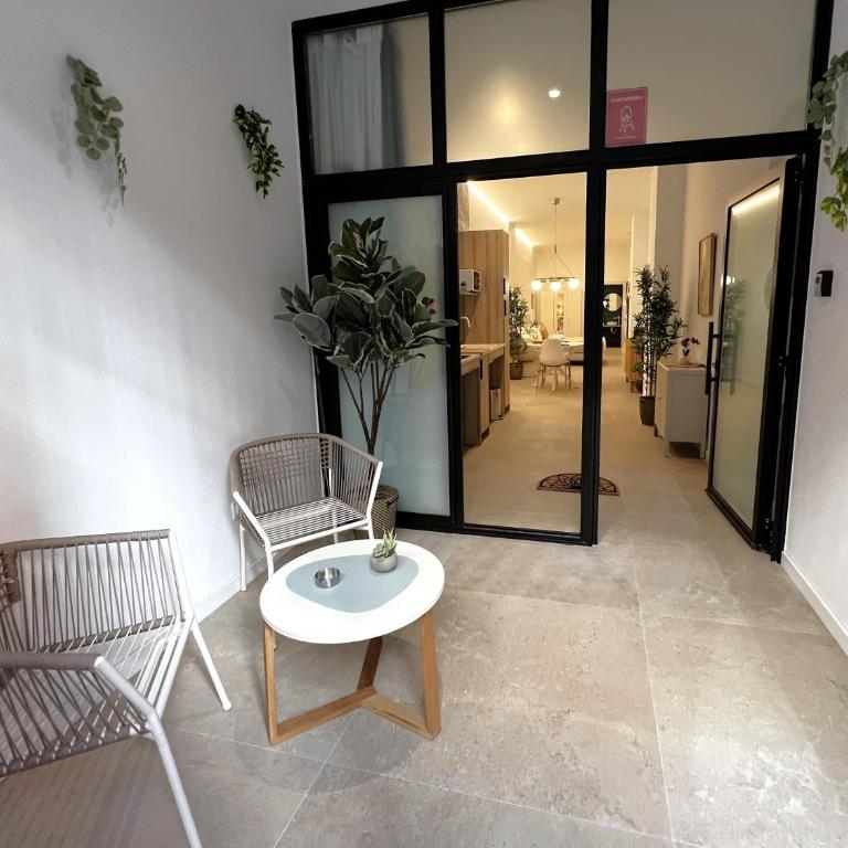 PN4- Loft Valencia N4 Urban Ayora - One-bedroom Loft Apartment - 1