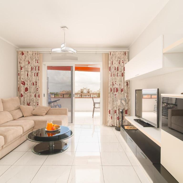 Spacious 2 bdr apartment heated pool, garage - Apartamento de 2 dormitorios con vistas al océano - 2