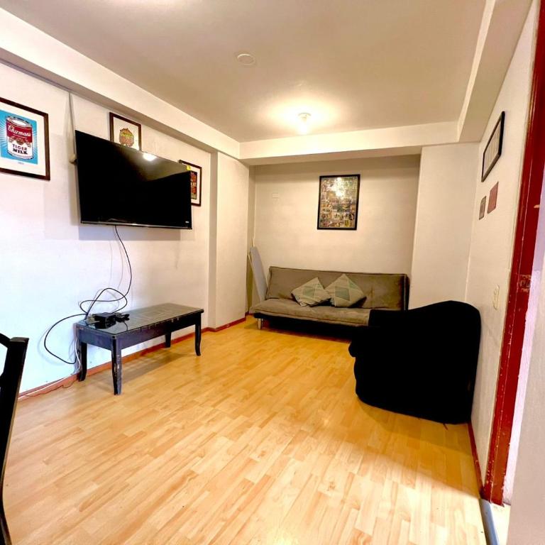 Departamento a 5 cuadras de la Plaza de Armas Cusco - Two-Bedroom Apartment - 5