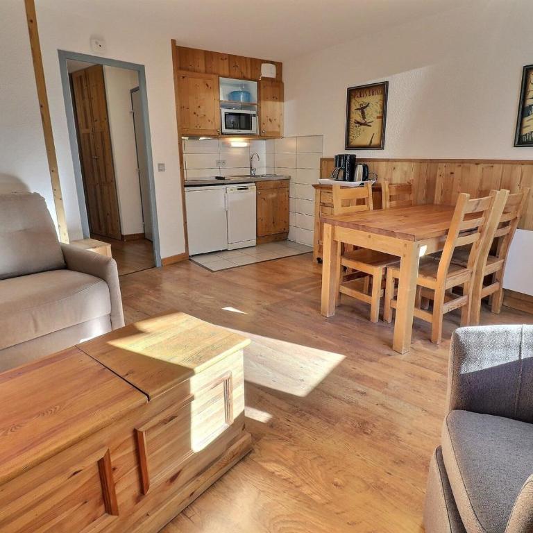 2 Pièces Confortable, Skis aux Pieds, Proche Commerces - FR-1-182A-36 - Appartement - 9
