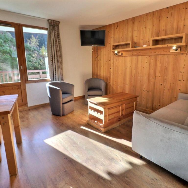 2 Pièces Confortable, Skis aux Pieds, Proche Commerces - FR-1-182A-36 - Appartement - 1