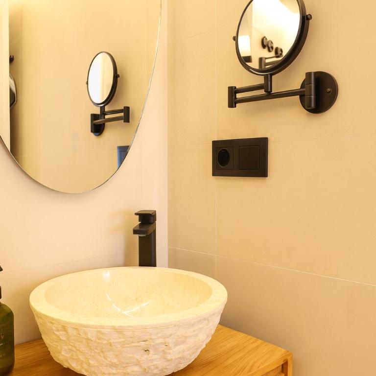 Encantador apartamento junto al Mediterraneo by Hometels - Habitación Doble con balcón - 4