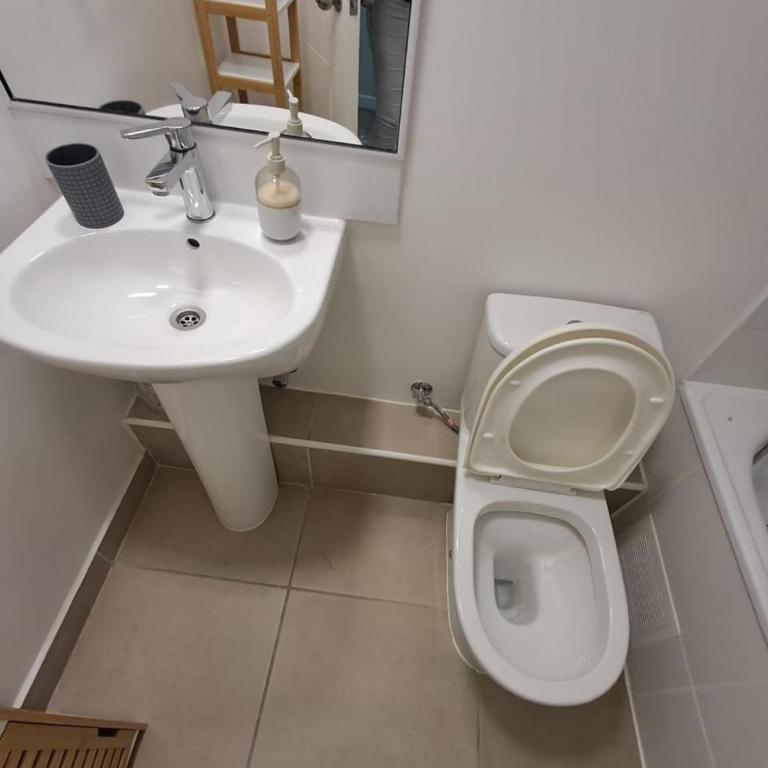 Bosque y mar de Papudo - Three-Bedroom Apartment - 13