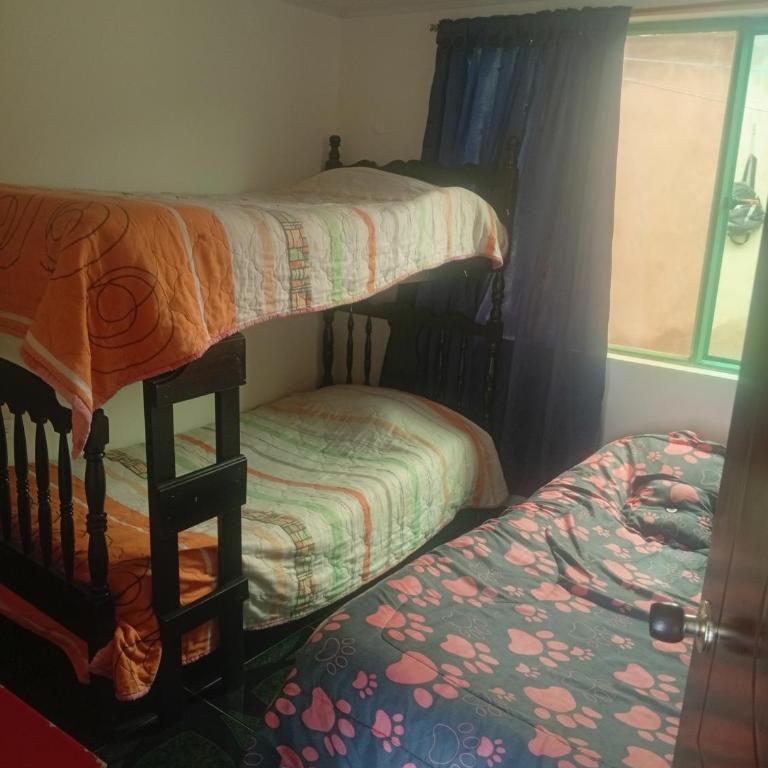 Hostal ML las tres B - Habitación Doble Económica - 3
