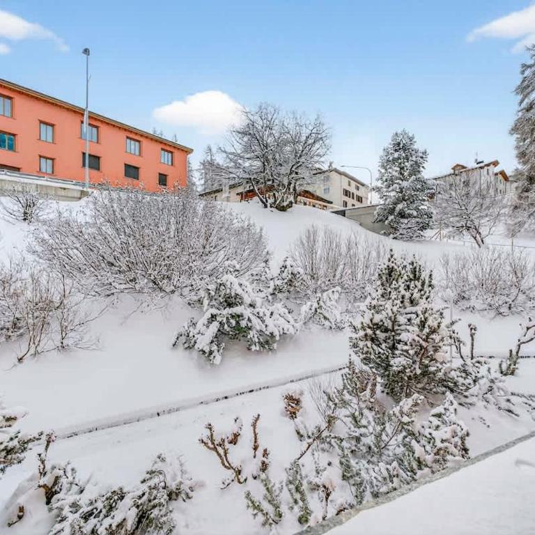 Escape House in St Moritz - Apartment - 35