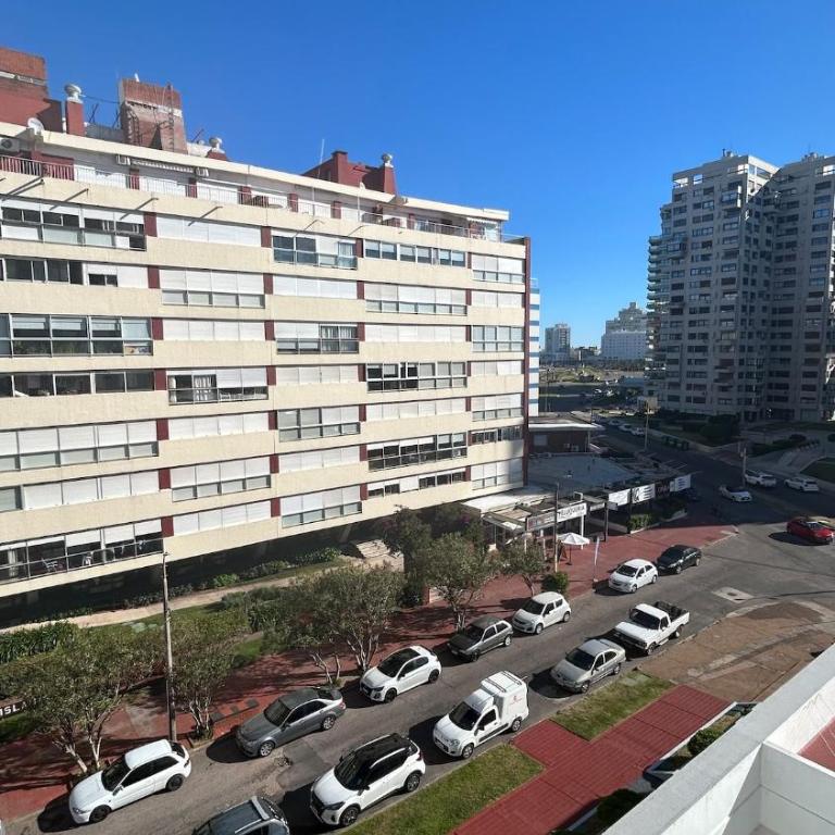 Excelente ubicación con full amenities en Parada 2 - Two-Bedroom Apartment - 11