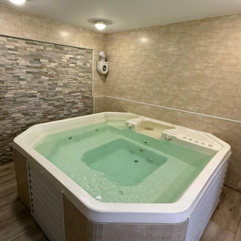 Excelente ubicación con full amenities en Parada 2 - Two-Bedroom Apartment - 17