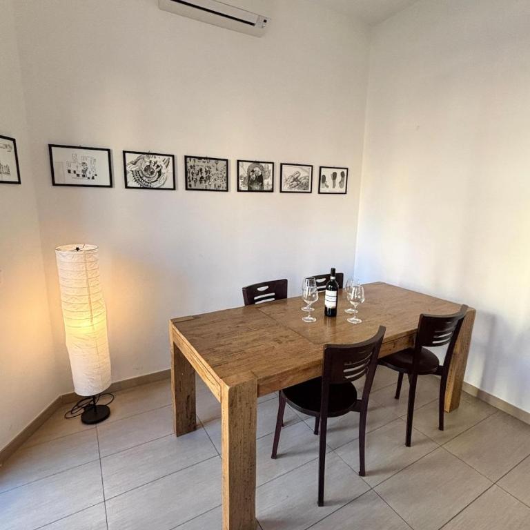 Family-friendly 2 min to Metro A & Aqueducts Park - Appartamento con 2 Camere da Letto - 2