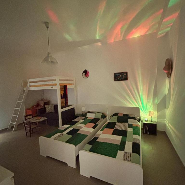Family-friendly 2 min to Metro A & Aqueducts Park - Appartamento con 2 Camere da Letto - 24