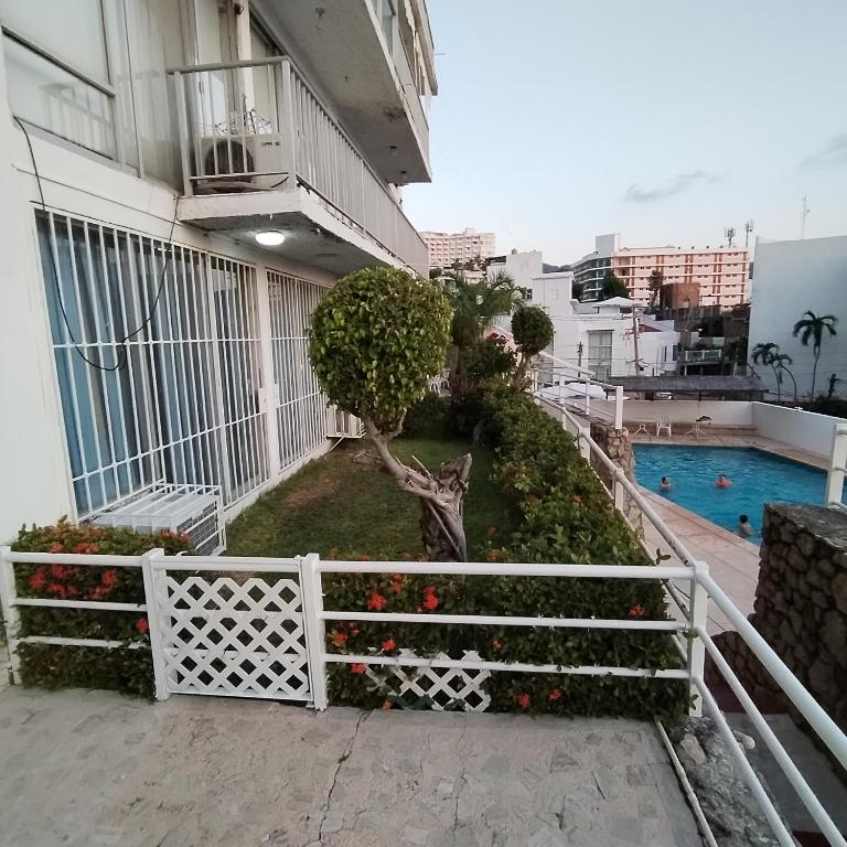 Departamento en Condominio Rocasol - Apartamento de 2 dormitorios - 25