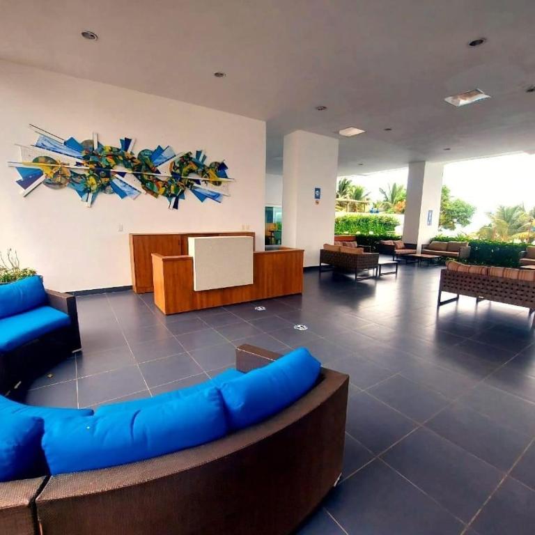 Departamento Resort Playa Azul - Tonsupa - Three-Bedroom Apartment with Ocean View - 1