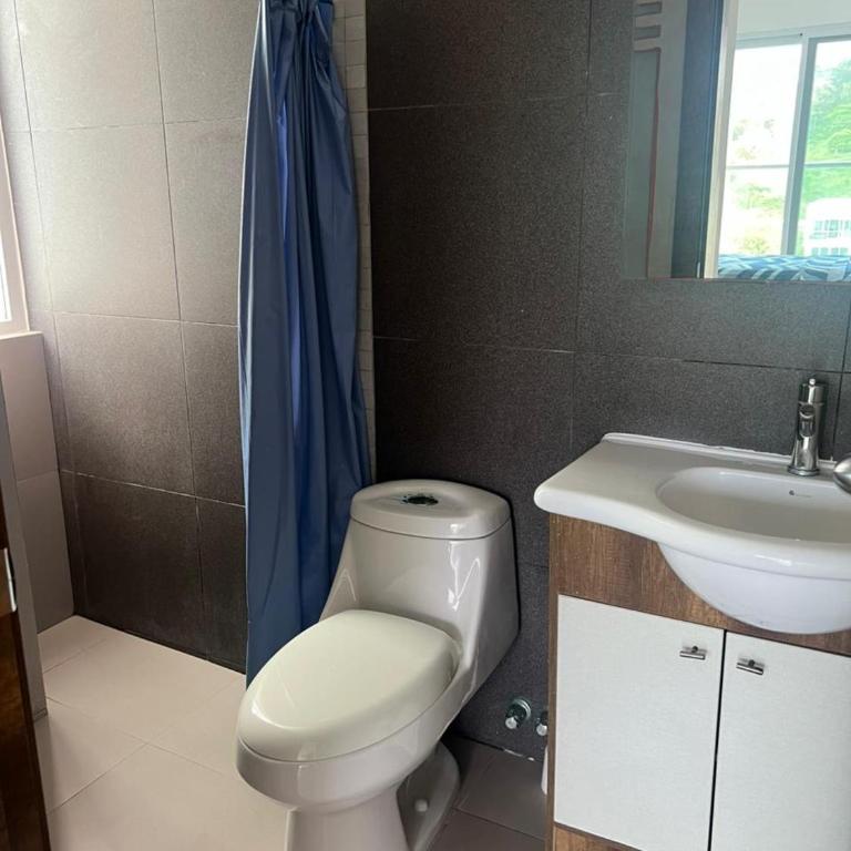 Departamento Resort Playa Azul - Tonsupa - Three-Bedroom Apartment with Ocean View - 9