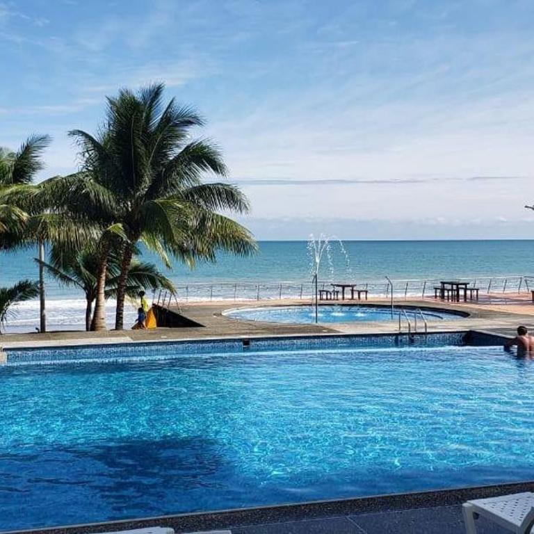 Departamento Resort Playa Azul - Tonsupa - Three-Bedroom Apartment with Ocean View - 10