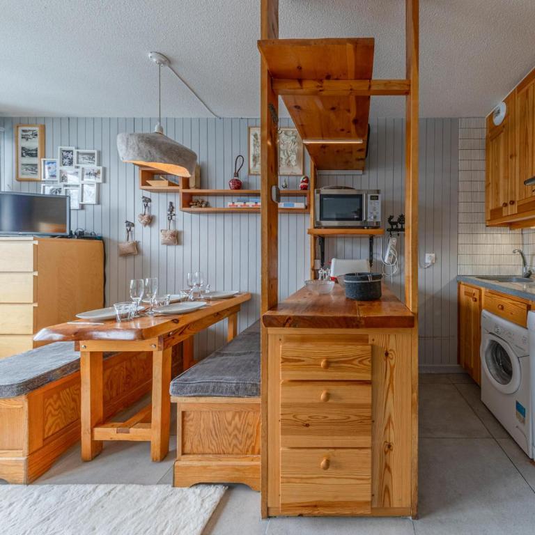 Studio skis aux pieds avec wifi, La Daille - FR-1-694-81 - Estudio - 6