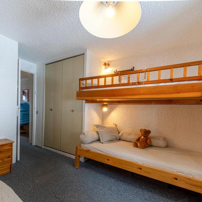 Appartement skis aux pieds 6 pers, Wifi, Animaux admis - FR-1-694-256 - Appartement - 16