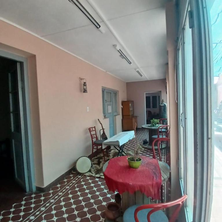 La Casona Hostel CUENTA OFICIAL - Habitación Familiar - 4