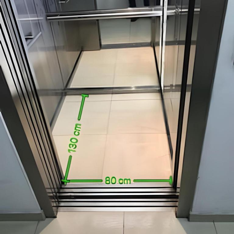 Excelente edificio en Palermo con piscina climatizada abierta de septiembre a abril y cocheras - Apartamento con balcón - 3