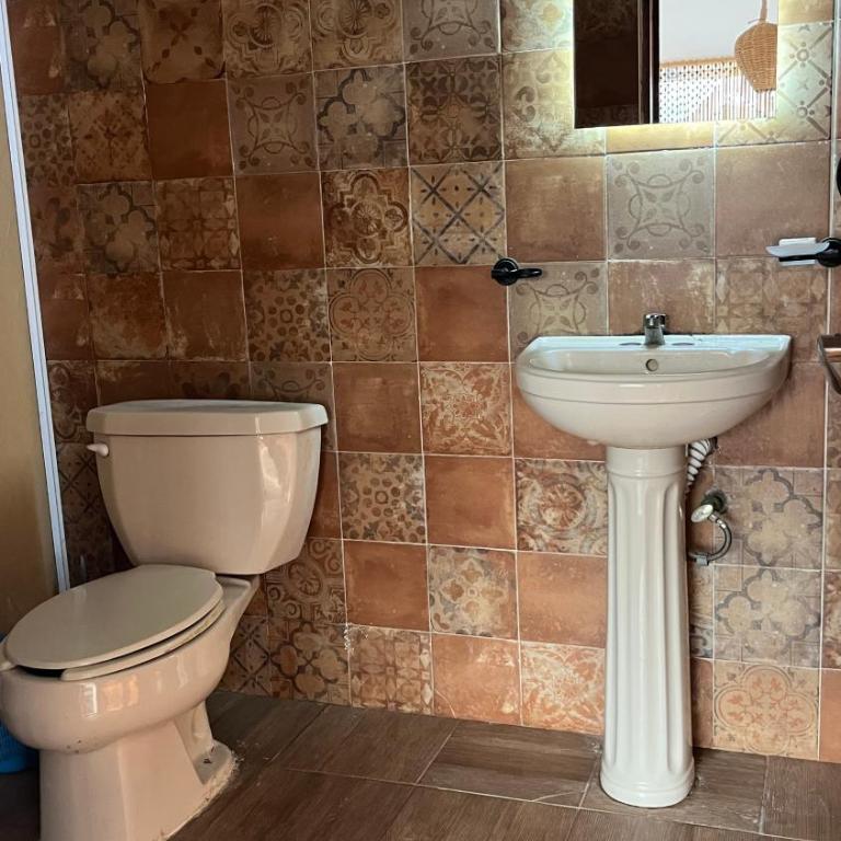 Hostal Axlan - Apartamento de 1 dormitorio - 11