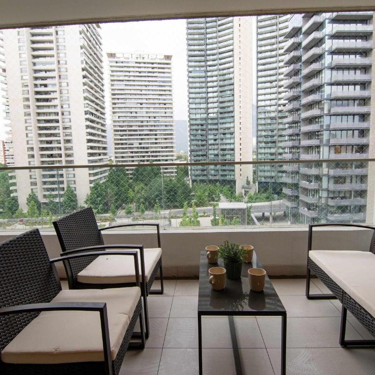 HOM ELITE l Mall Parque Arauco l AireAcond l Parking - Apartment - 6