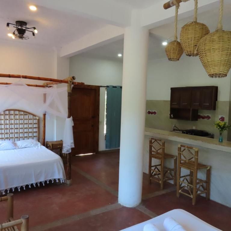 Hostal Axlan - Apartamento de 1 dormitorio - 11