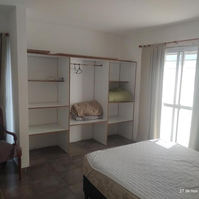 Cuesta Blanca dos dormitorios cochera - Two-Bedroom House - 4