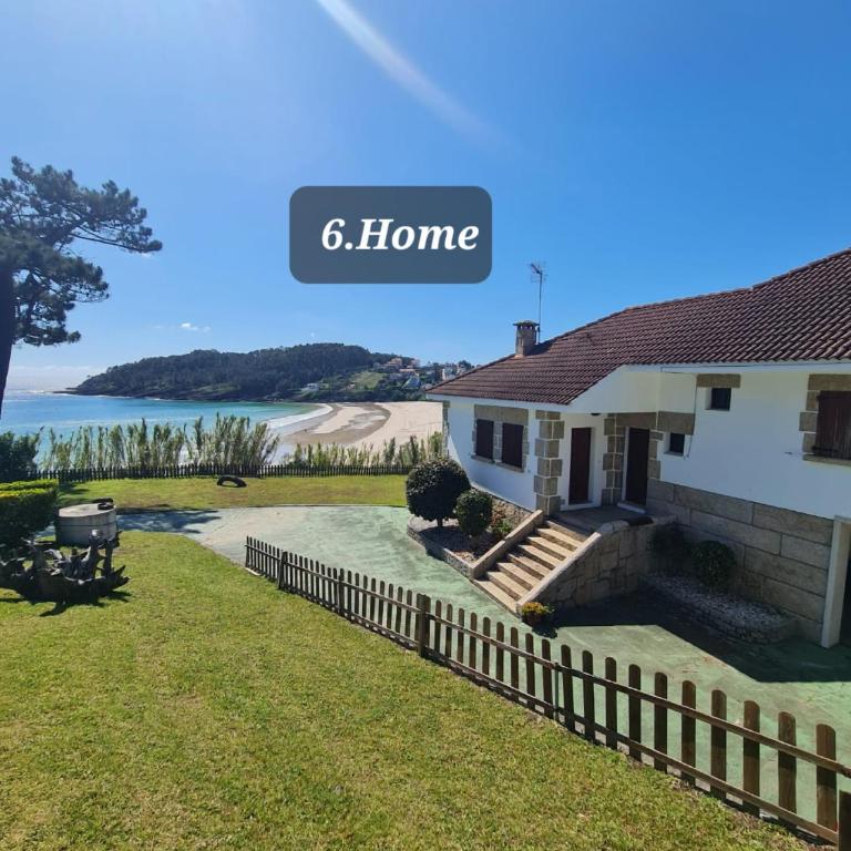 Chalet en Sanxenxo, en playa Canelas - Casa de 5 dormitorios - 57