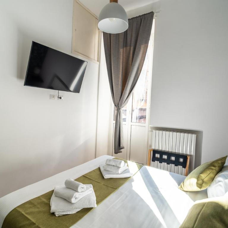 NOI Luxury rooms Colosseum - Camera Matrimoniale Budget - 5