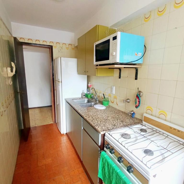 Perla Centro Luminoso Cochera y cerca del mar - Apartamento de 1 dormitorio - 10