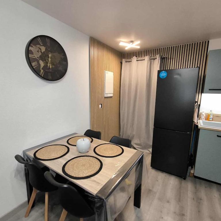 Appartement vue mer avec parking - Apartment mit 1 Schlafzimmer - 1