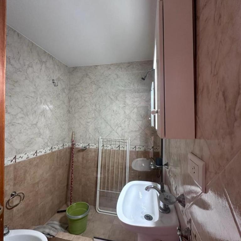 El corralon - Two-Bedroom Deluxe Apartment with Balcony - 11