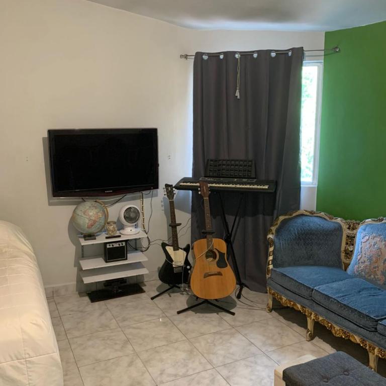 Apartamento la 20 - Two-Bedroom Apartment with Balcony - 9