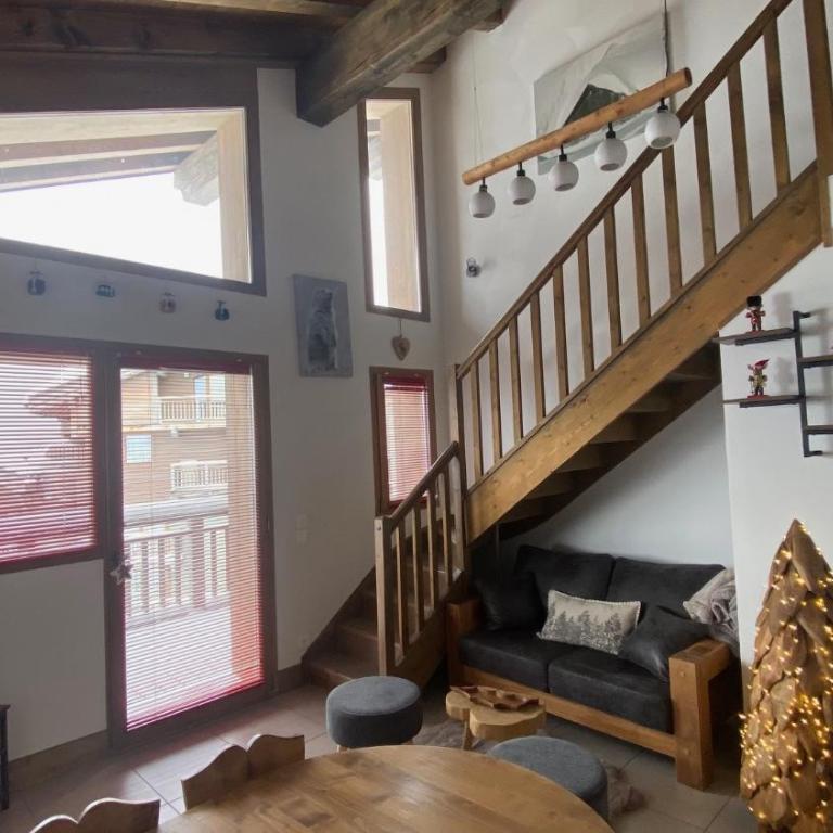 Les 7 laux immobilier chalet F - Appartement en Duplex - 1