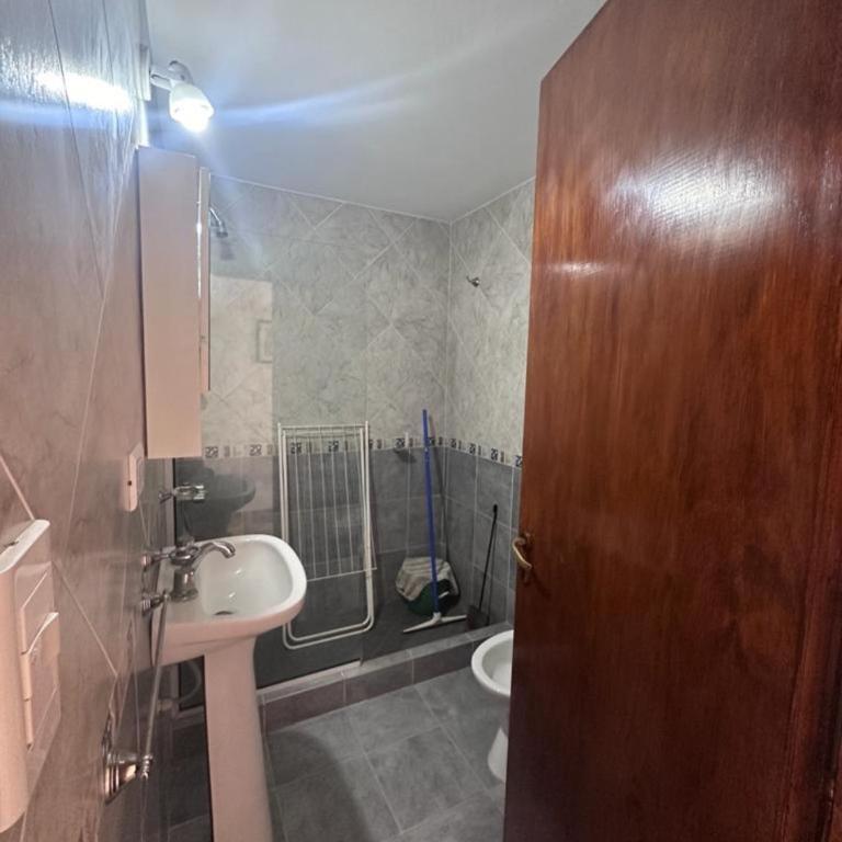 El corralon - Two-Bedroom Deluxe Apartment with Balcony - 12