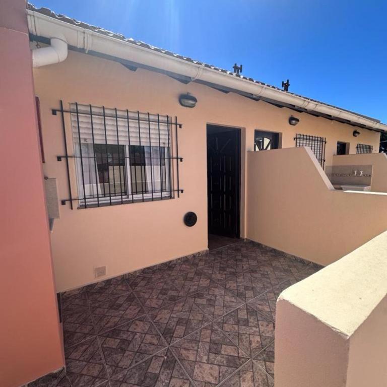 El corralon - Two-Bedroom Deluxe Apartment with Balcony - 8