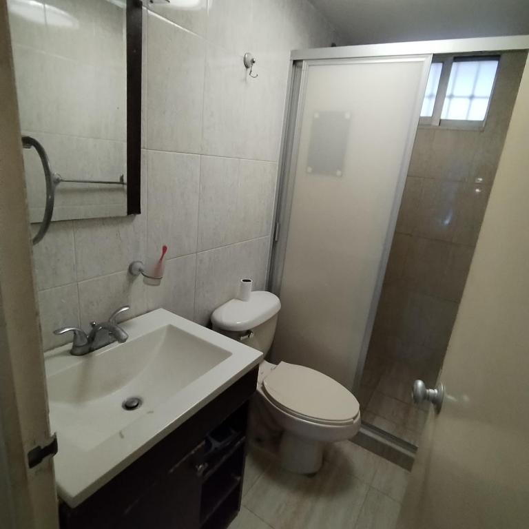 Opportunity, very economical family apartment - Apartamento de 2 dormitorios con terraza - 16