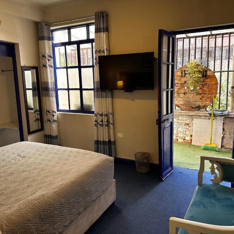 yuraqtampu- Pardo - Habitación Doble con baño privado - 5