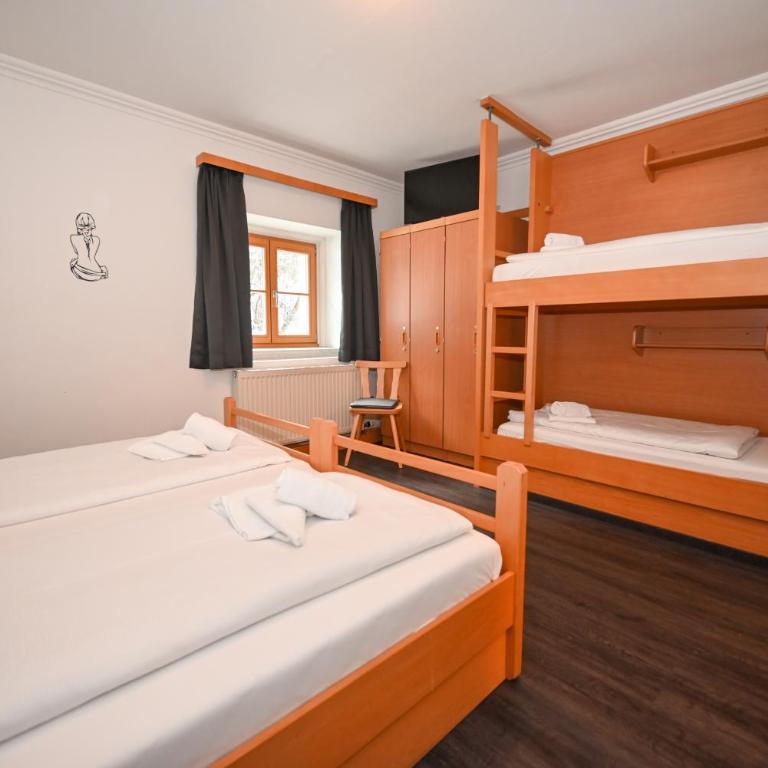 Schmitten 27 Rooms & Apartments by All in One Apartments - Comfort Vierbettzimmer - 6