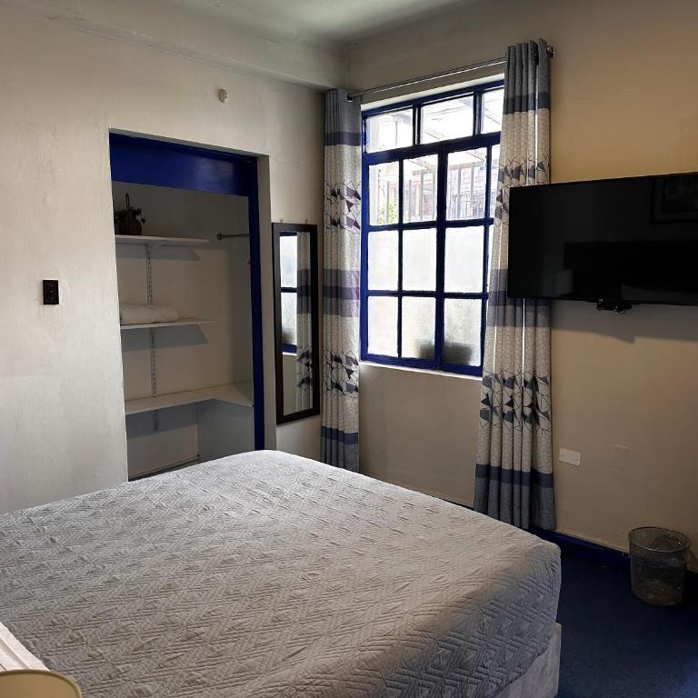 yuraqtampu- Pardo - Habitación Doble con baño privado - 6