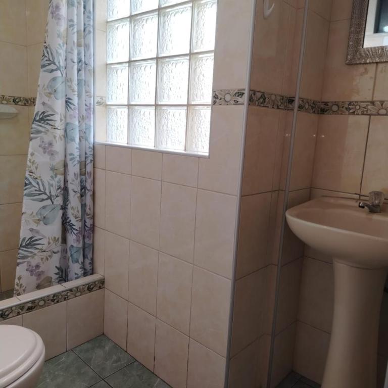 Agradable Estadía - Two-Bedroom Apartment - 21