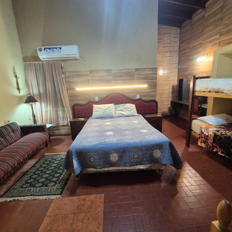 Casa de la Y - B&B - Triple Room - 12