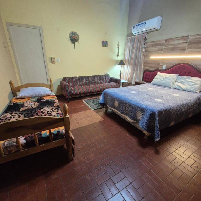 Casa de la Y - B&B - Triple Room - 11